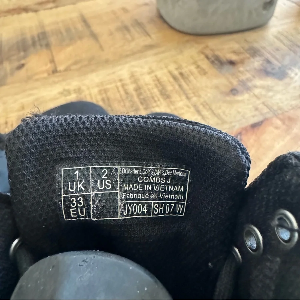 Dr. Martens Combs Boot - Little Kid / Big Kid - Black Size 2
